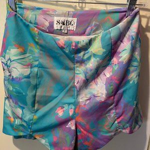 Sabo Skirt Bubble Gum Dip Hem Shorts